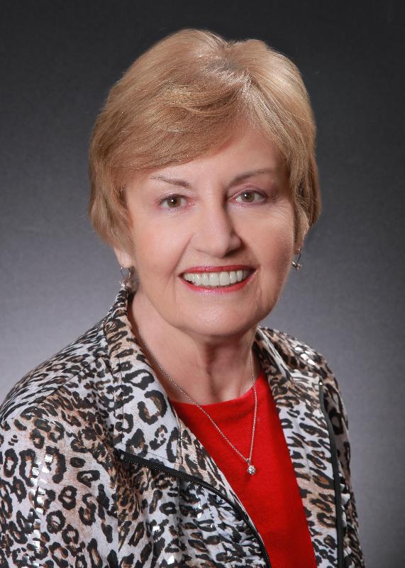 Liz Freeman-Your Pitt County Real Estate Agent with 20+ years experience