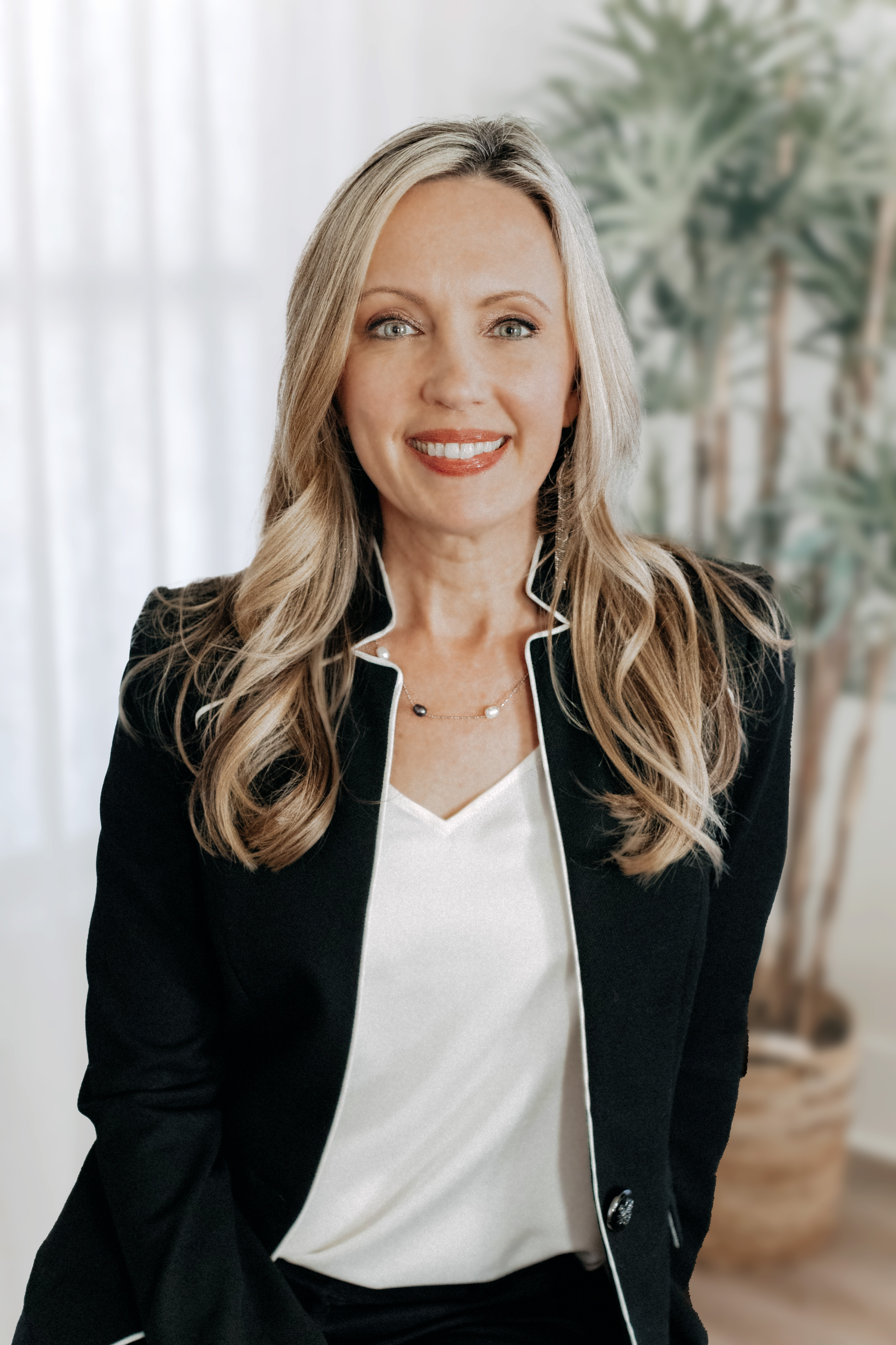 Renee Saunders-Experienced Realtor Helping Miltary Families in Central Texas